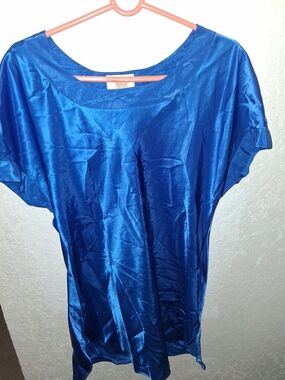 **Vintage 90s**Victoria's Secret Satin Short Sleeve Tunic - Blue